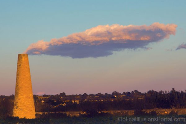 Cloud Optical Illusion