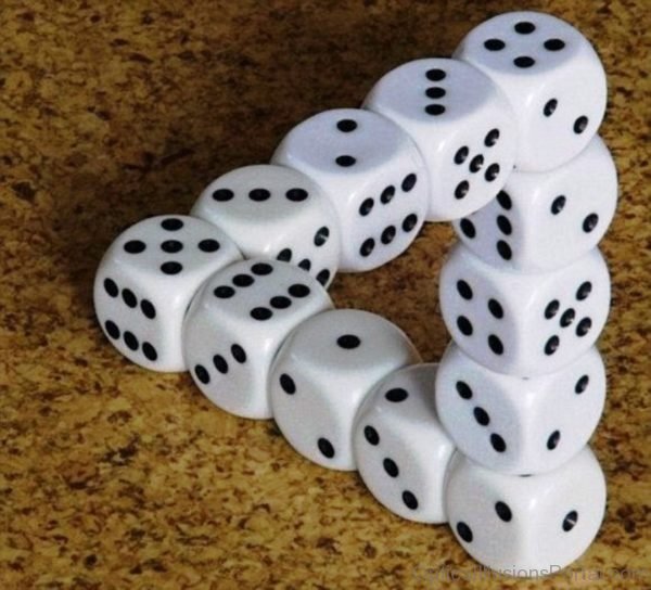 Dice optical illusion