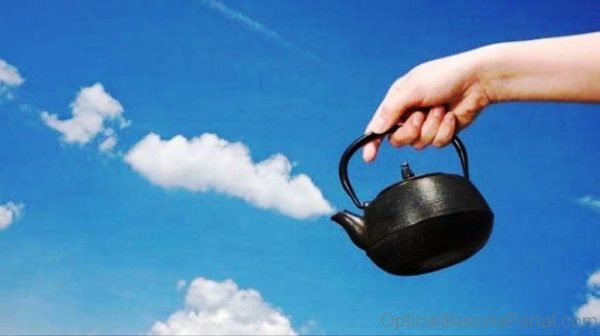 Hot Tea Kettle Illusion
