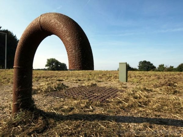 Perspective Pipe Optical Illusion