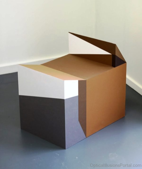 Square Open Box Illusion