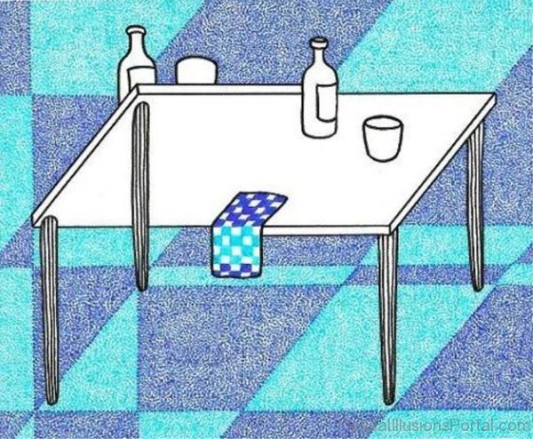 Table Optical Illusion 1