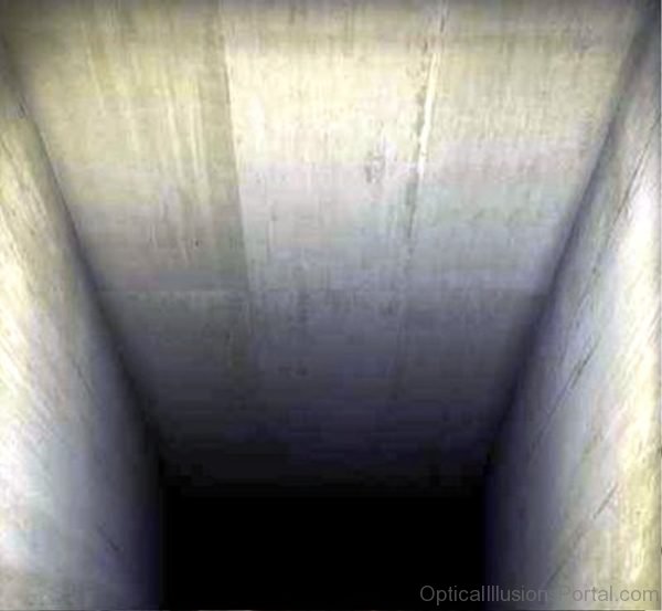 Underground Room Illusion