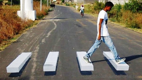 Artist Stuns Villagers With 3D Illusions